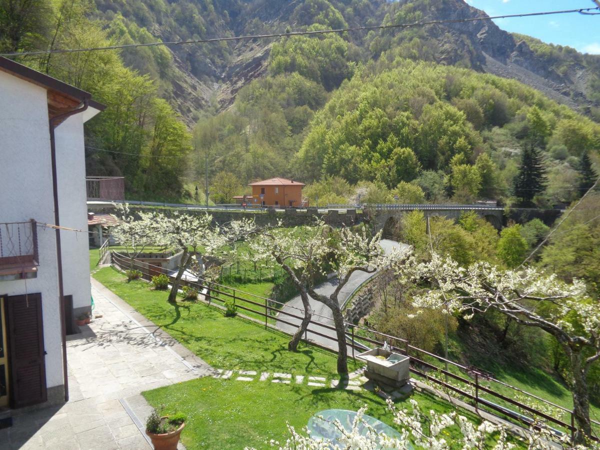 B&B La Bredia Fivizzano Eksteriør billede